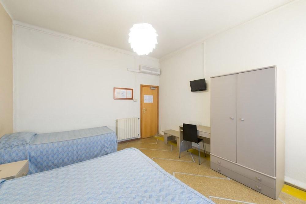 Hotel Moderno Pisa Ngoại thất bức ảnh